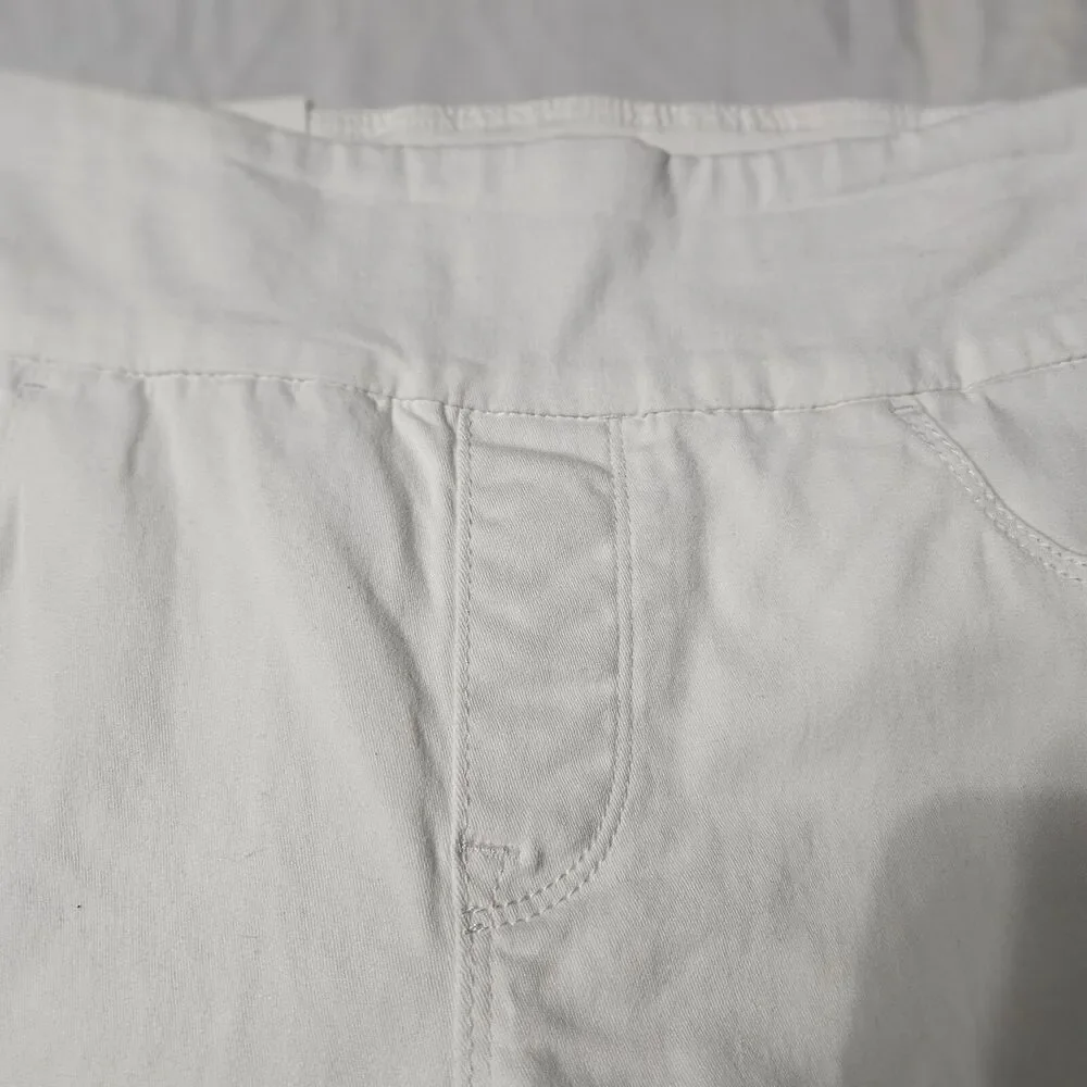 Gloria Vanderbilt Amanda Capri Vintage White Size 6 Cotton Blend Stretch